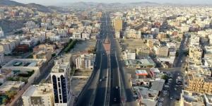 هيئة
      الطرق
      تنفذ
      حزمة
      من
      الأعمال
      على
      طرق
      المدينة
      المنورة
      استعدادًا
      لموسم
      الحج